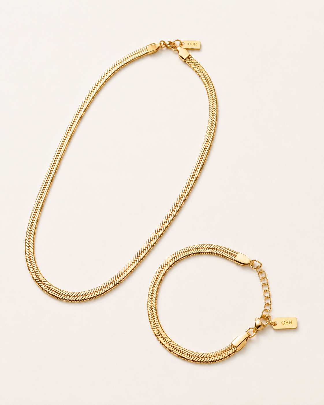 Oh So Heidi Wave Line Necklace and Bracelet Set