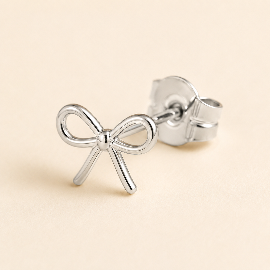 Fine Bow Studs