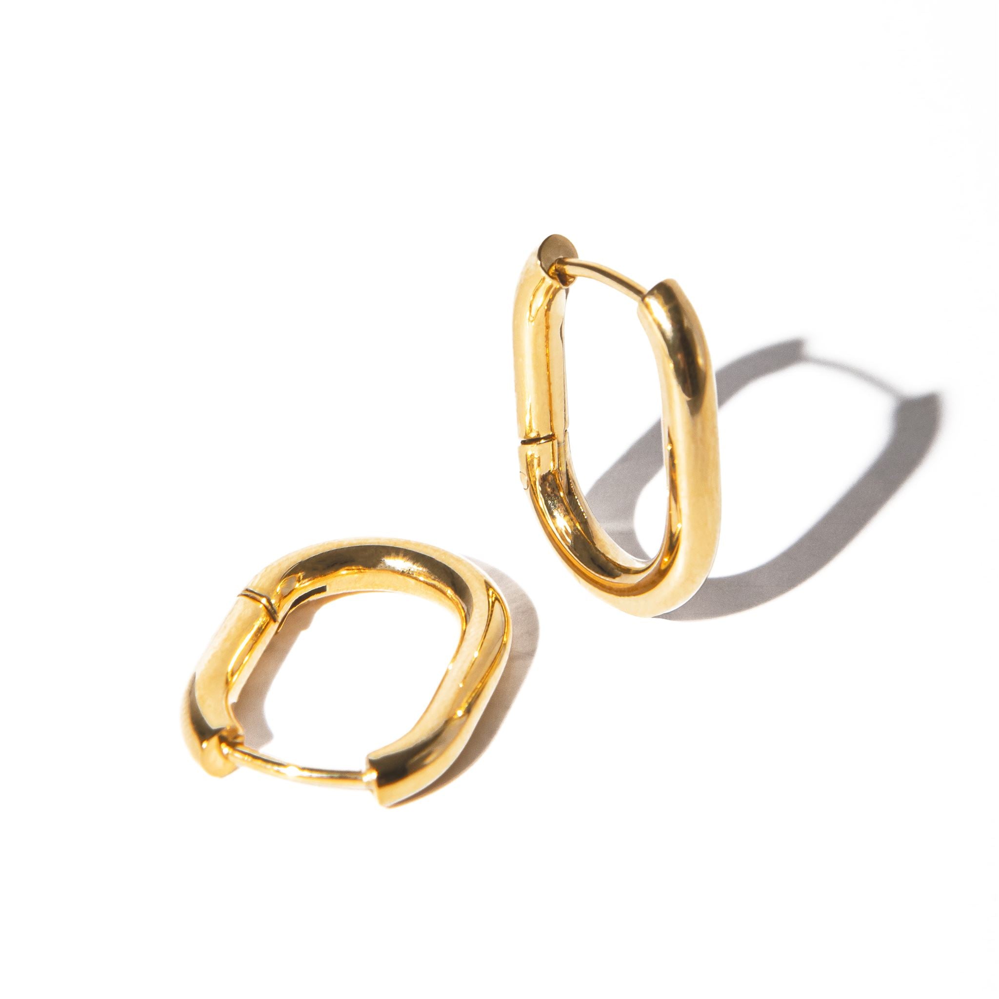 Signature Oval Hoops