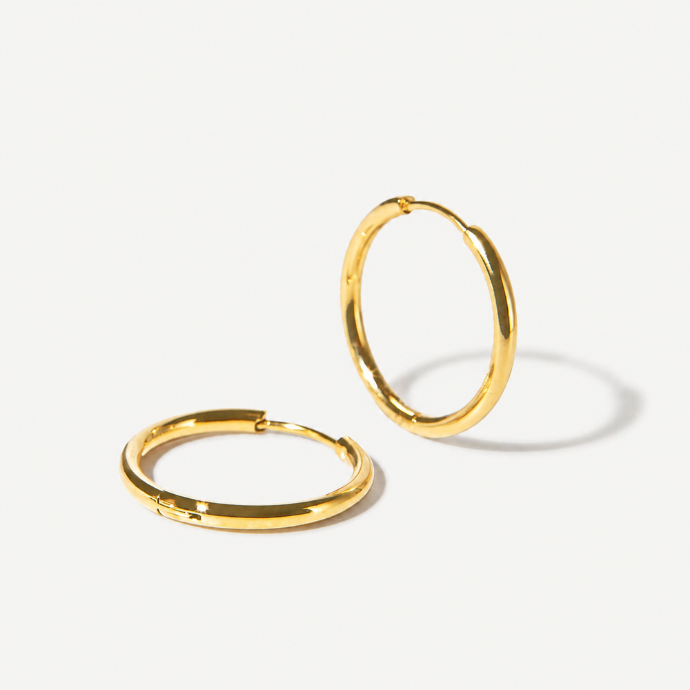 Classic everyday earrings, lightweight and waterproof 