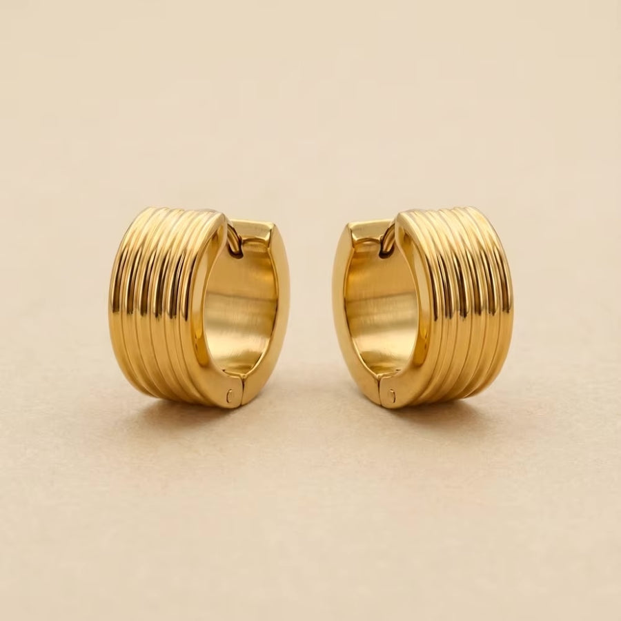 Ribbed Huggie Hoops