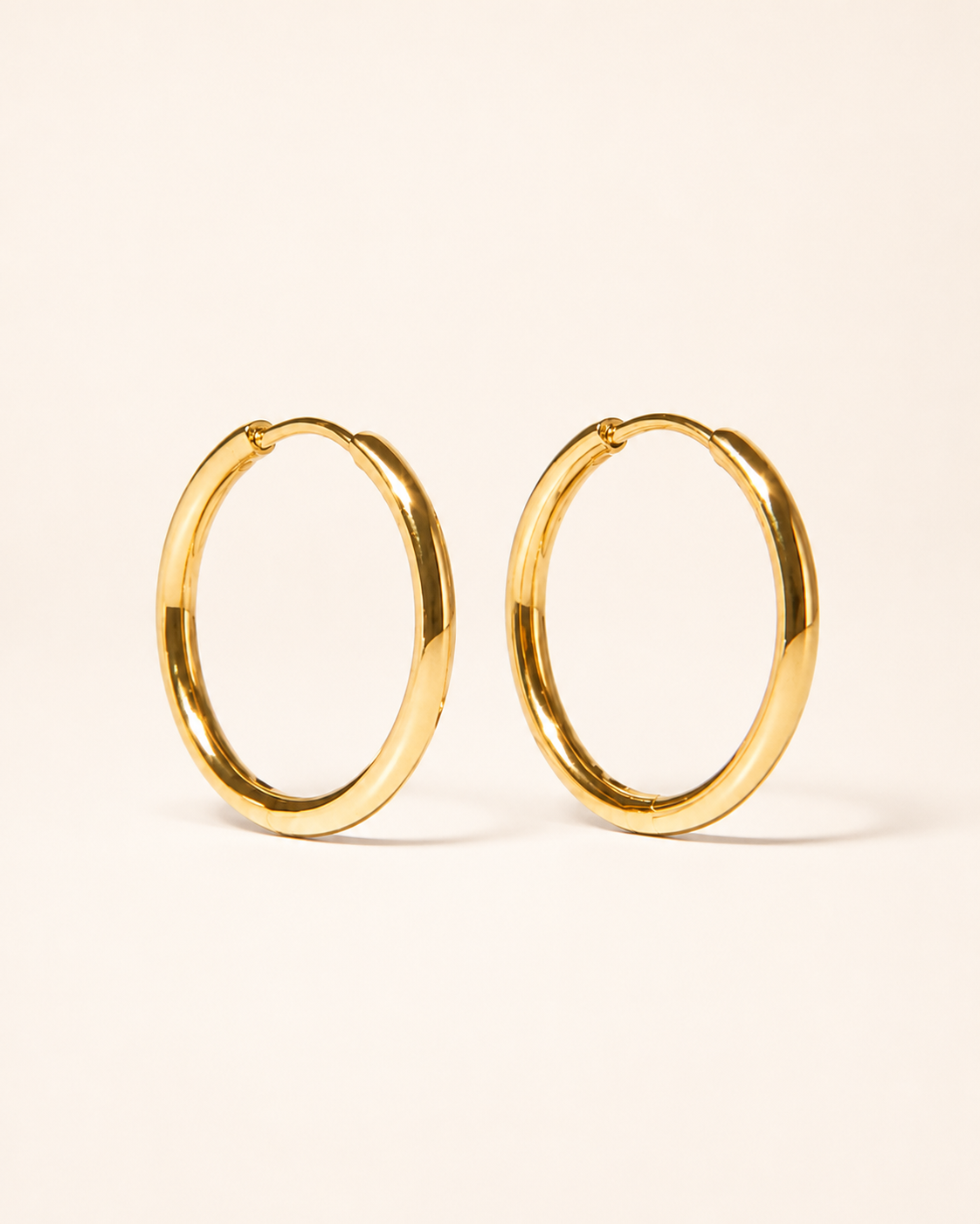 Classic Everyday Hoops included in The Everyday Layers Set.